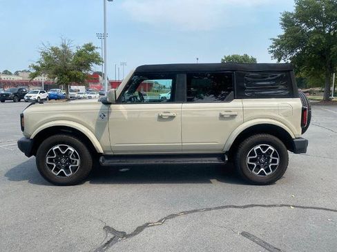Certified 2025 Ford Bronco Outer Banks AWD/4WD image 4