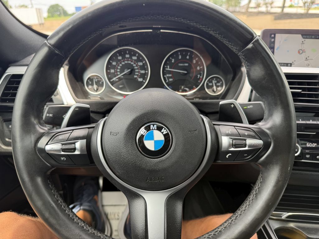 Used 2018 BMW 330i Gran Turismo xDrive AWD/4WD image 32