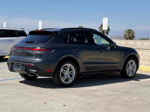Used 2023 Porsche Macan AWD/4WD image 11