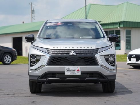 New 2026 Mitsubishi Eclipse Cross LE AWD/4WD image 8