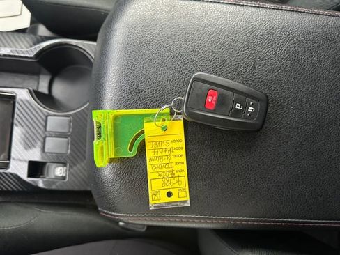 Used 2024 Toyota 4Runner TRD Off-Road image 30