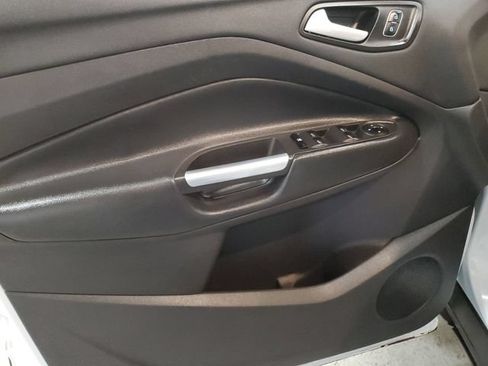 Used 2018 Ford Escape SE AWD/4WD image 12