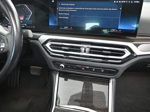 Used 2024 BMW 430i Coupe w/ Convenience Package RWD image 28