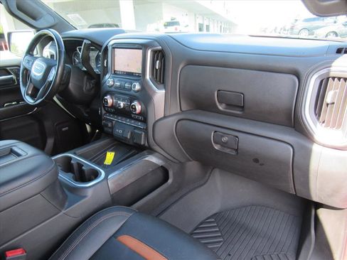 Used 2020 GMC Sierra 1500 AT4 w/ AT4 Premium Package image 12