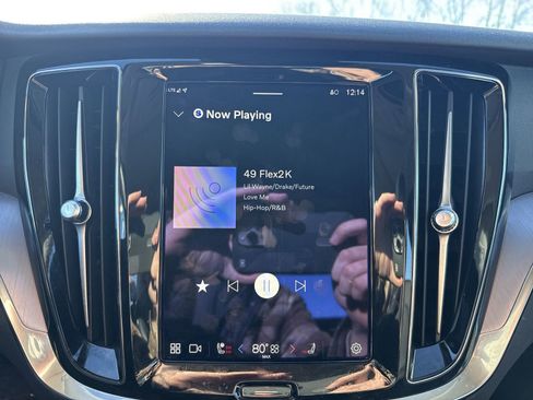 Used 2024 Volvo S60 B5 Core image 17