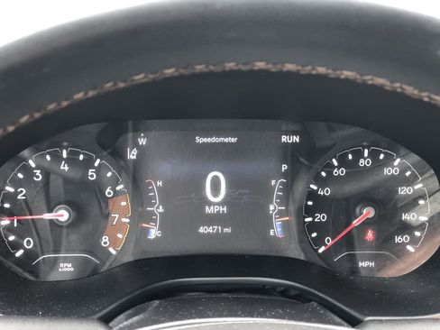 Used 2022 Jeep Compass Limited image 24