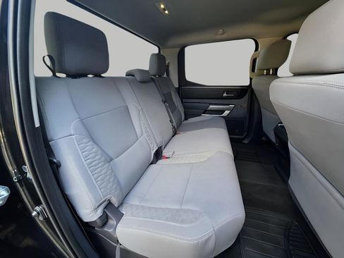 Used 2022 Toyota Tundra SR5 image 7