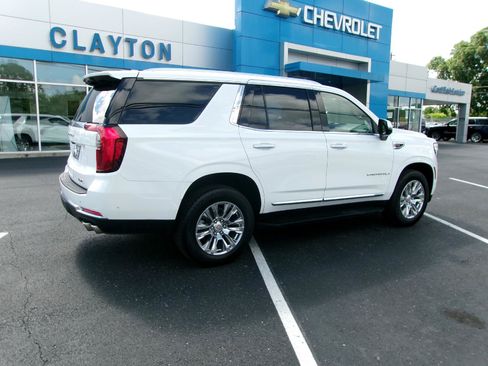 Certified 2025 GMC Yukon Denali AWD/4WD image 3