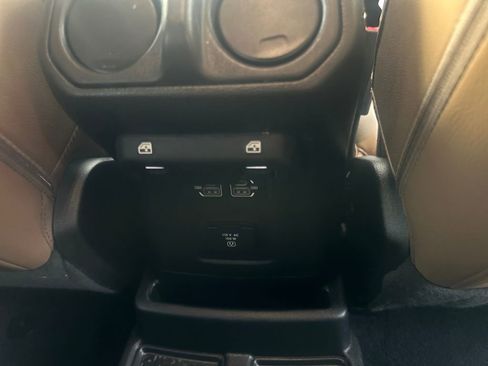 Used 2023 Jeep Wrangler Unlimited Sahara w/ Cold Weather Group image 16