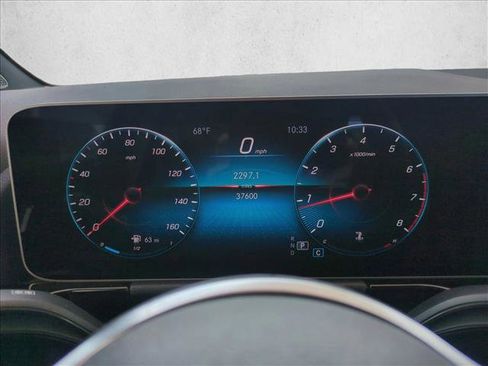 Used 2021 Mercedes-Benz GLA 250 4MATIC image 11