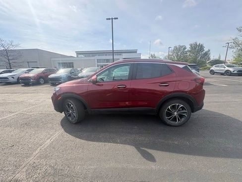 Certified 2023 Buick Encore GX Select w/ Safety Package II AWD/4WD image 8