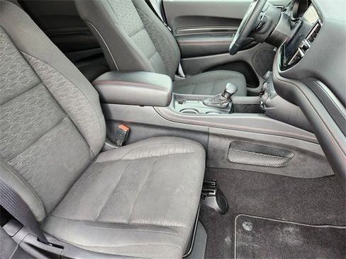 Used 2025 Dodge Durango R/T w/ Trailer Tow Group IV image 19