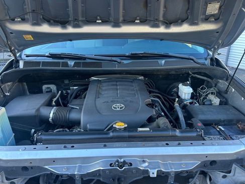 Used 2012 Toyota Tundra 4x4 Double Cab image 29