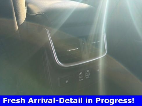 Used 2024 Subaru Legacy Limited image 12