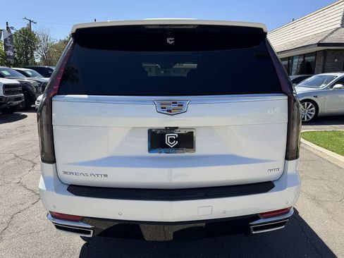 Used 2021 Cadillac Escalade Premium Luxury w/ Driver Assist Tech Package AWD/4WD image 7