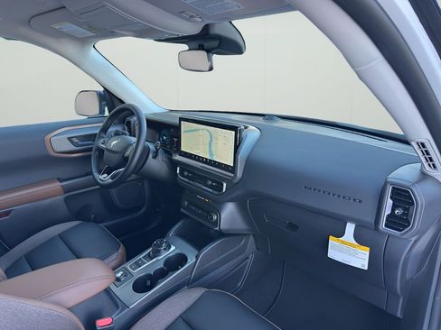 New 2025 Ford Bronco Sport Outer Banks w/ Outer Banks Tech Package+ AWD/4WD image 28