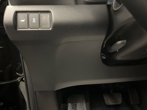 Used 2023 Honda Pilot EX-L image 12