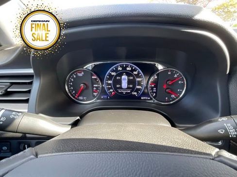 Used 2021 GMC Acadia AT4 w/ Technology Package image 15