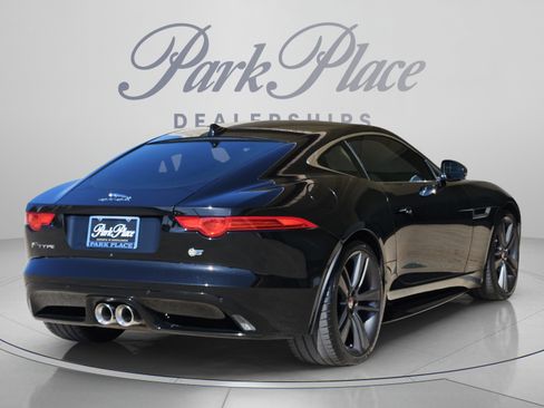 Used 2017 Jaguar F-TYPE S RWD image 6