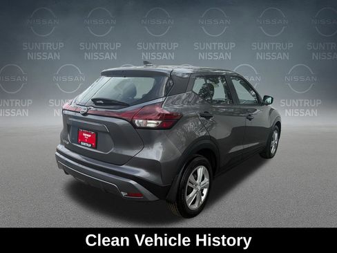 Used 2023 Nissan Kicks S FWD image 6