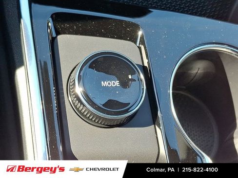 New 2026 Chevrolet Equinox ACTIV w/ LPO, Floor Liner Package AWD/4WD image 18