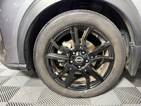 Used 2023 Nissan Kicks SR image 12