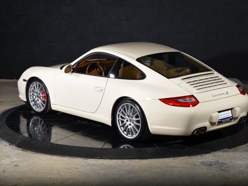 Used 2009 Porsche 911 Carrera S RWD image 11