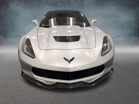 Used 2015 Chevrolet Corvette Z06 w/ 2LZ Preferred Equipment Group RWD image 2