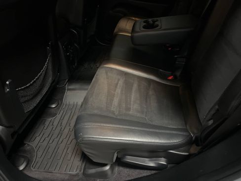 Used 2017 Jeep Grand Cherokee Altitude AWD/4WD image 31