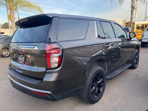 Used 2021 Chevrolet Tahoe 4WD w/ Remote Keyless Entry Package image 3