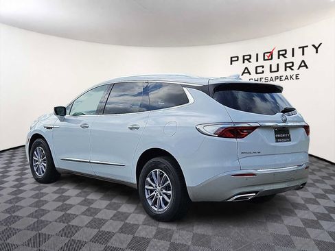 Used 2023 Buick Enclave Essence FWD image 6