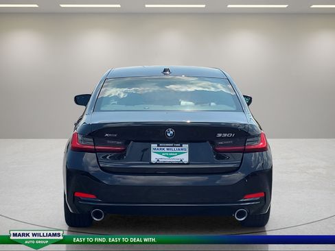 Used 2026 BMW 330i xDrive Sedan w/ Premium Package AWD/4WD image 5
