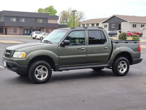 Used 2004 Ford Explorer Sport Trac XLS image 10