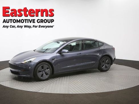 Used 2023 Tesla Model 3 Standard Range image 54