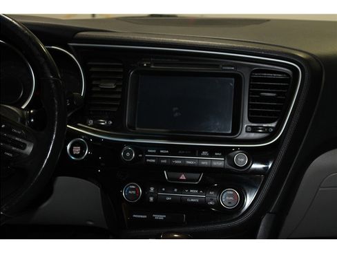 Used 2015 Kia Optima EX w/ EX Premium Package image 17