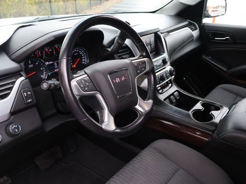 Used 2020 GMC Yukon SLE w/ Convenience Package image 25