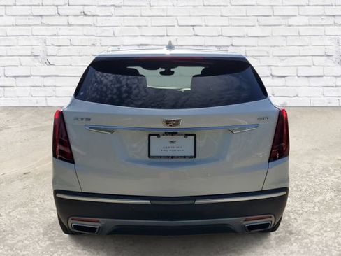 Certified 2024 Cadillac XT5 Premium Luxury w/ Technology Package FWD image 3