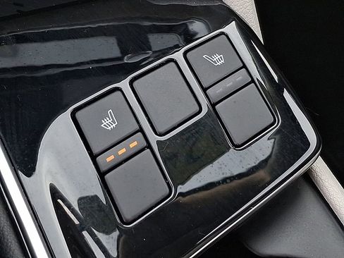 Certified 2024 Kia Sportage EX image 21