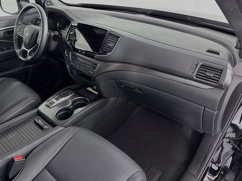 Certified 2023 Honda Passport EX-L image 28