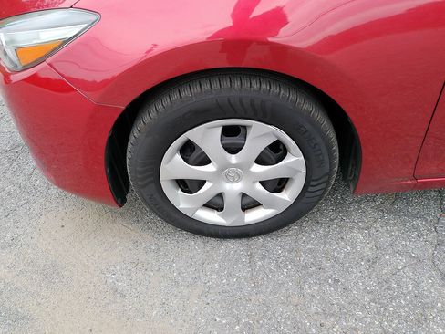 Used 2017 MAZDA MAZDA3 Sport FWD image 34