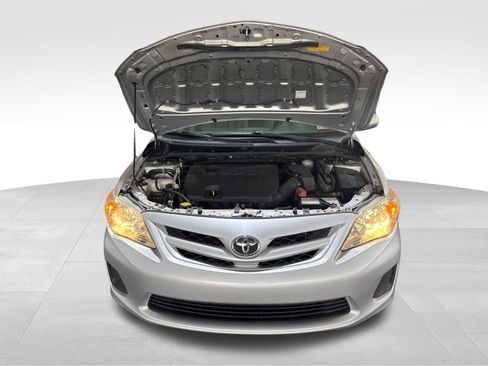 Used 2011 Toyota Corolla LE FWD image 11