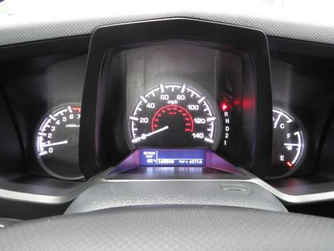 Used 2014 Honda Ridgeline SE image 17