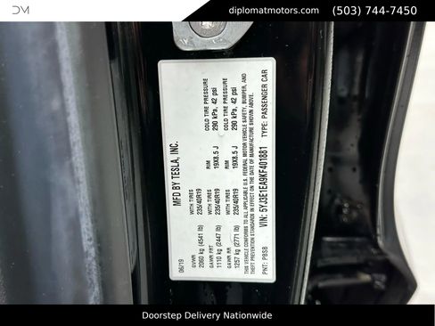 Used 2019 Tesla Model 3 Standard Range Plus image 41