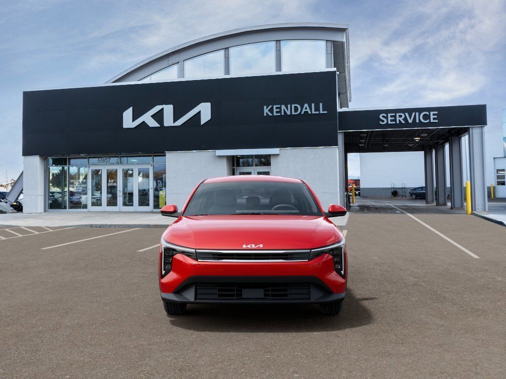 New 2026 Kia K4 FWD image 2