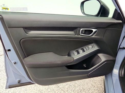 Used 2023 Honda Civic Sport image 10