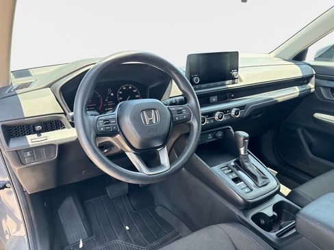 Used 2024 Honda CR-V LX image 15