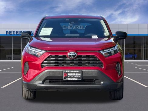 Used 2024 Toyota RAV4 LE AWD/4WD image 9