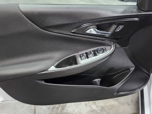 Used 2023 Chevrolet Malibu LT image 25