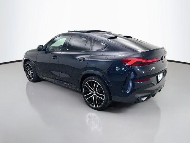 Used 2024 BMW X6 xDrive40i w/ Premium Package AWD/4WD image 5