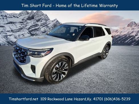 Used 2025 Ford Explorer Platinum w/ LUX Leather Package image 2